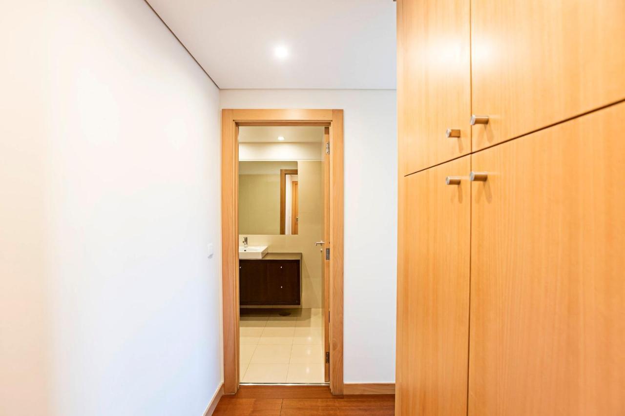 2br Flat By Metro W/ Free Parking By Lovelystay Apartment Vila Nova de Gaia